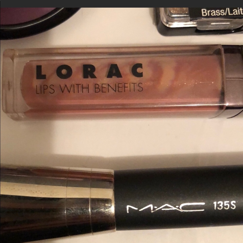 Lorac lip gloss